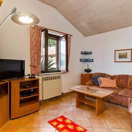 Pleasant Holiday In Merea With Sea View * Diano Castello