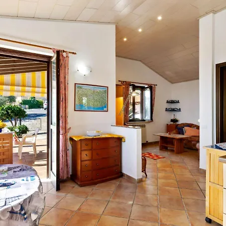 Pleasant Holiday In Merea With Sea View